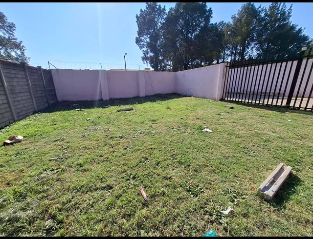 100M² VACANT LAND FOR SALE IN VANDERBIJLPARK CW 5